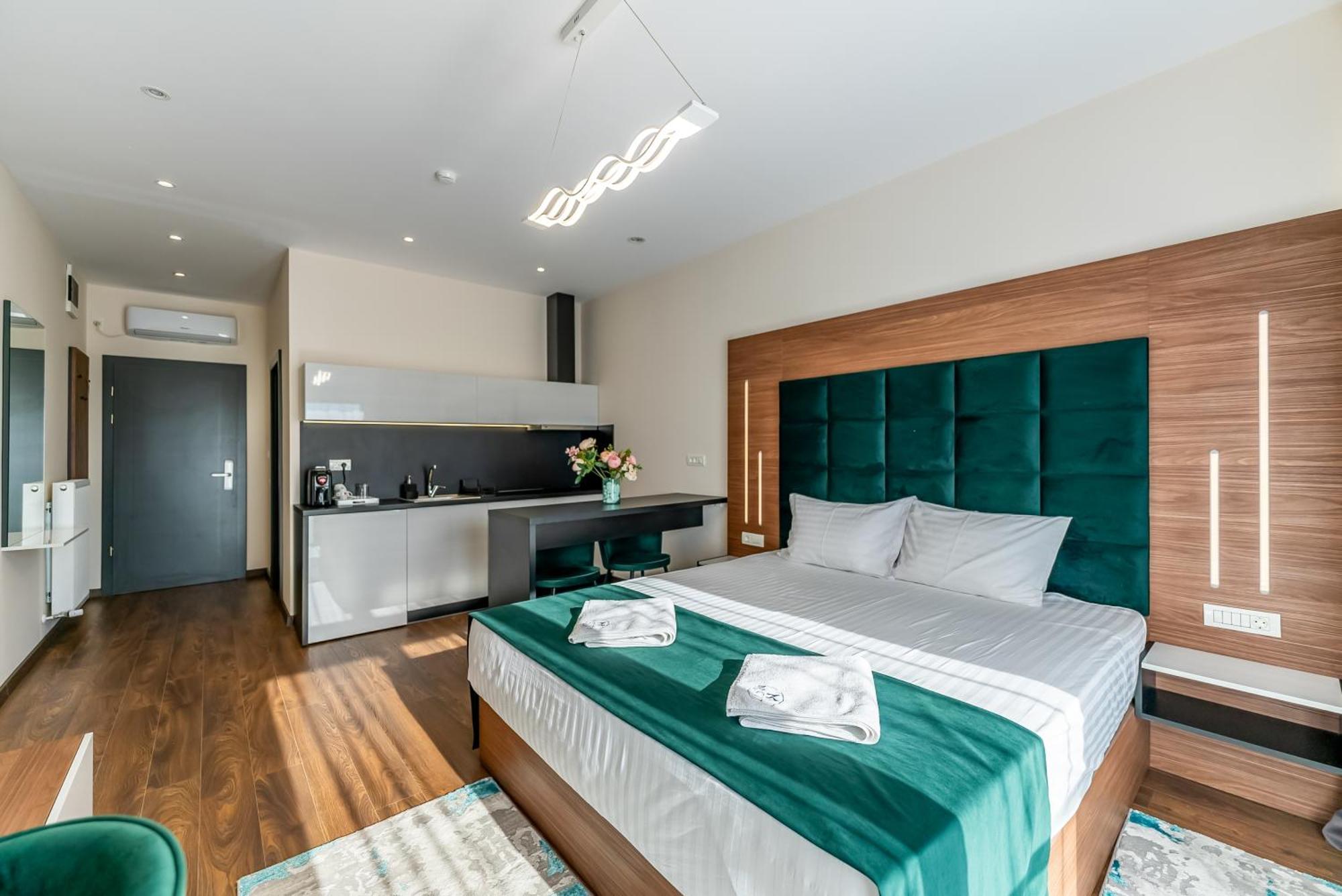 M City Aparthotel Arad Rum bild